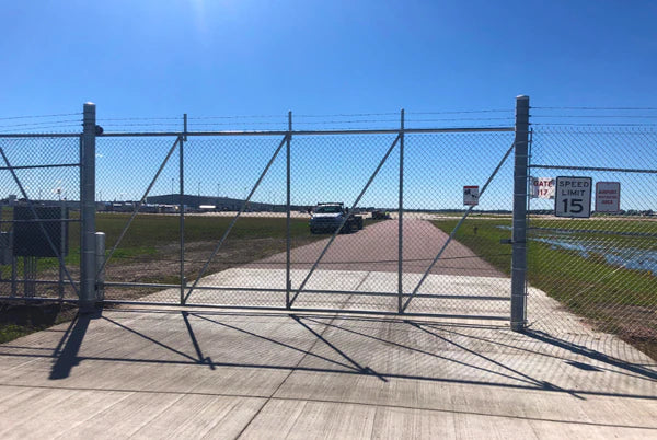 The Ultimate Guide to Cantilever Gates for Chain Link Fences