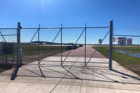 The Ultimate Guide to Cantilever Gates for Chain Link Fences