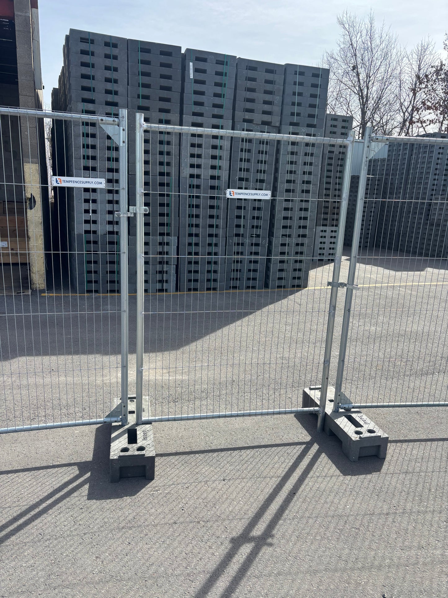 Anti-Climb Temporary Fence Panel - 6'6" Tall x 11'6" Wide: Single Swing Man Gate Kit