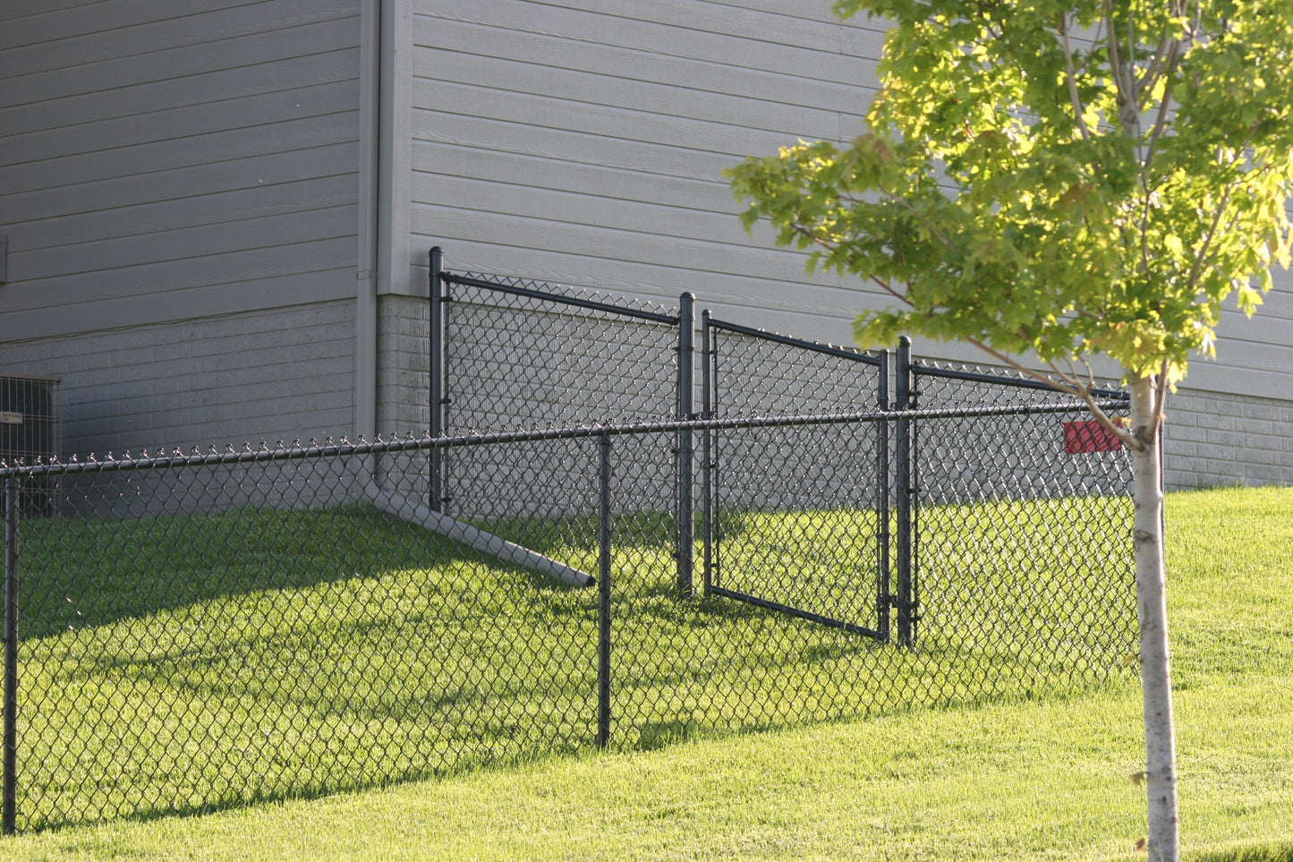 [150' Length] 6' Black Chain Link Complete Fence Package