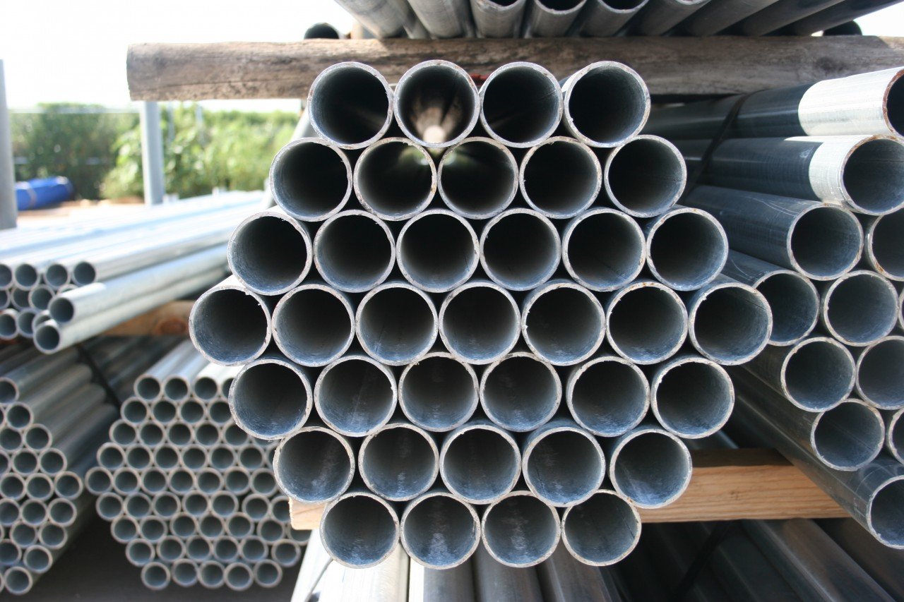 1-3/8" x .047 x 21' Swedged End Galvanized Pipe Residential For Chain Link Fences